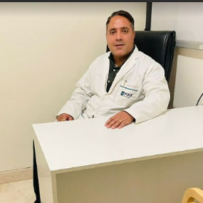 Dr. Sameer Kakar, Orthopaedician Dr. Sameer Kakar, Orthopaedician