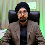 Dr Navjot Arora