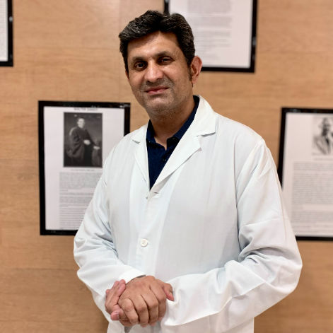 Dr. Ashish Chugh, Neurosurgeon Dr. Ashish Chugh, Neurosurgeon