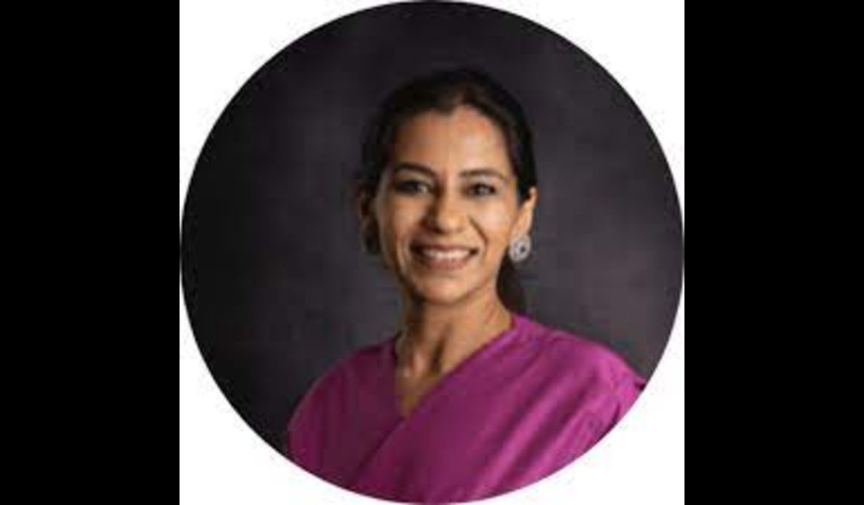 Dr. Shubhra Goel, Oculoplastic & Aesthetic Surgery Dr. Shubhra Goel, Oculoplastic & Aesthetic Surgery