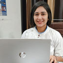 Dr. Prerna Manuja Saini, Dentist