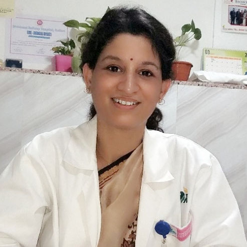 Ms. Priya Chitale, Dietician Ms. Priya Chitale, Dietician