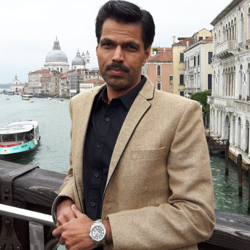 Dr Pankaj Venkatrao Deshpande, Paediatric Nephrologist Dr Pankaj Venkatrao Deshpande, Paediatric Nephrologist