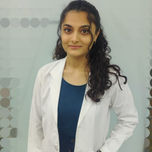 Dr. Arshi Farista