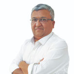 Dr. Vivek Bansal