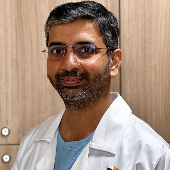 Dr Gandhi Niraj Bharat, Orthopaedician Dr Gandhi Niraj Bharat, Orthopaedician