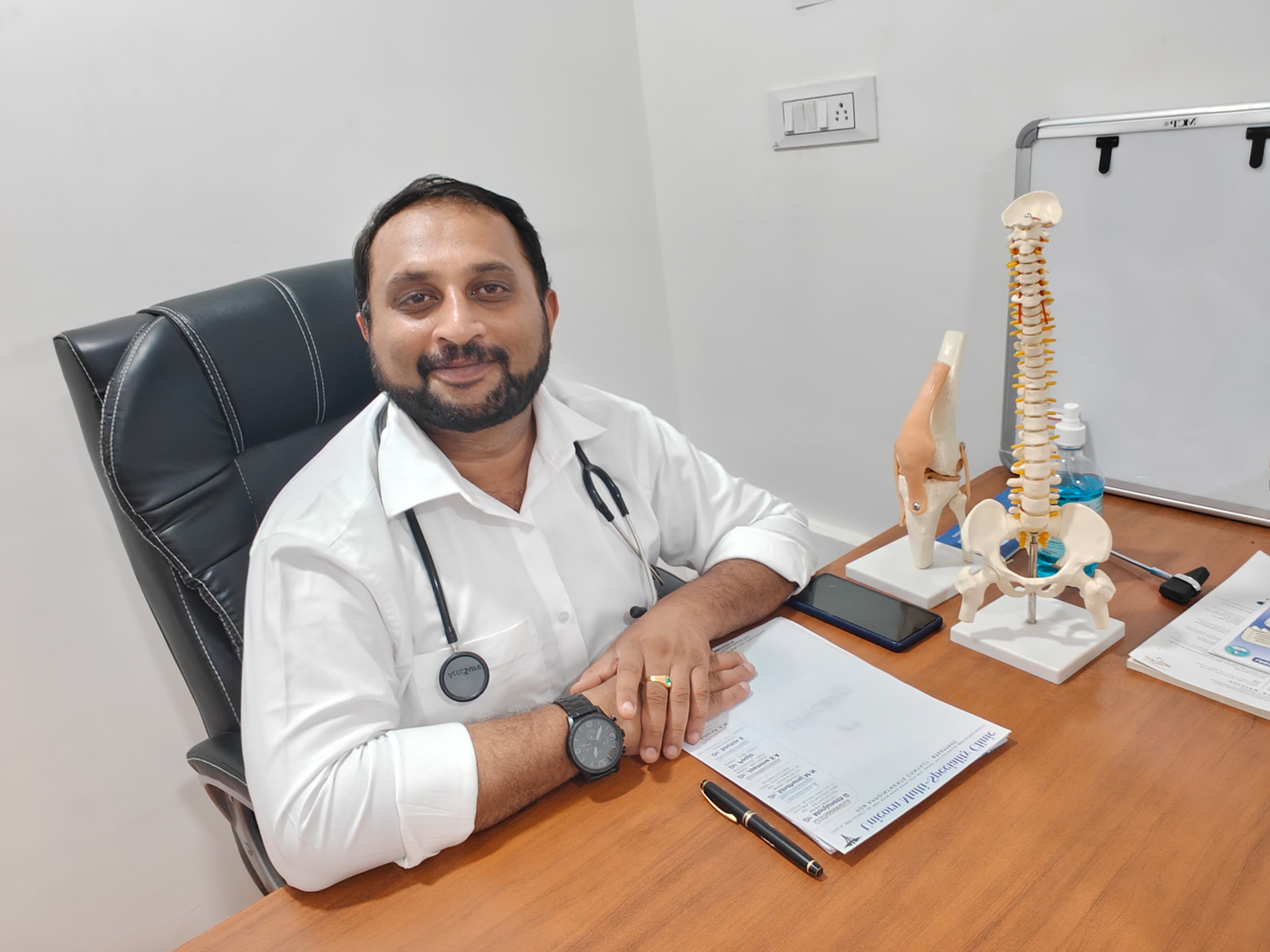Dr. Manjunath Giriyappa, Orthopaedician Dr. Manjunath Giriyappa, Orthopaedician