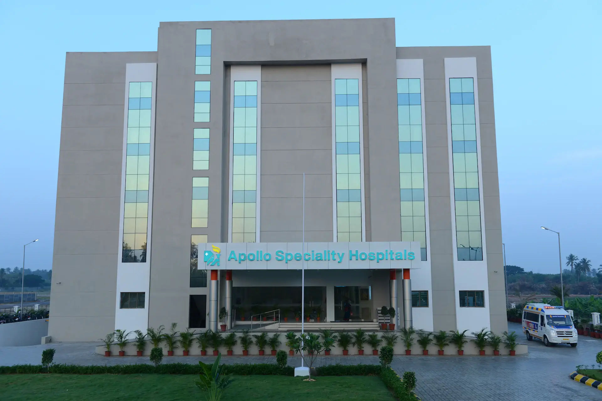 Apollo Multispeciality Hospital in Ariyamangalam Area, Tiruchirappalli