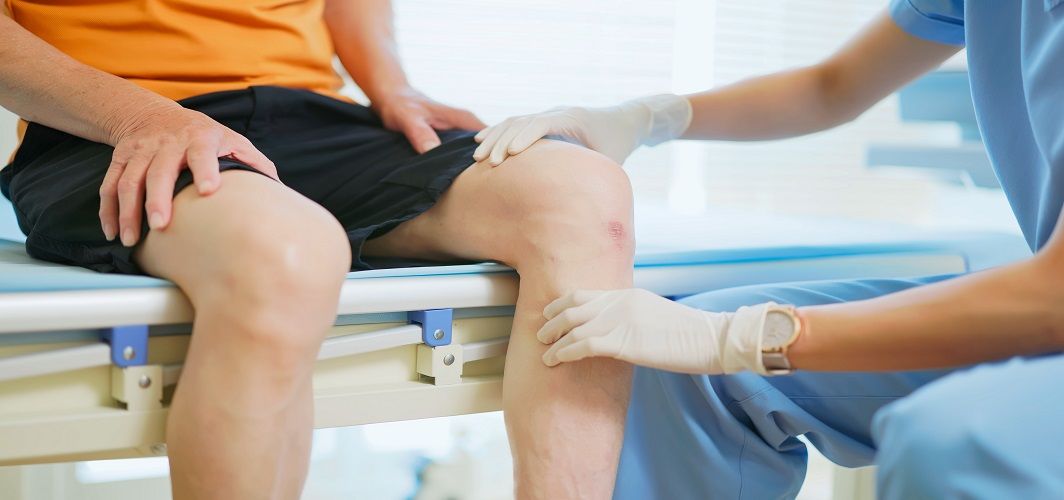 Thigh Pain: Causes, Treatment & Symptoms - Apollo Hospitals Blog