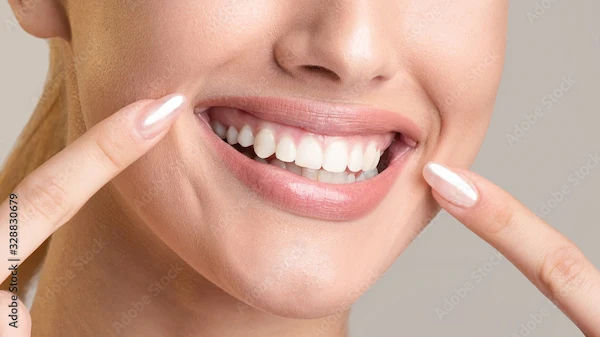 White Mouth Patches: Causes, Symptoms, and When to Seek a Check-Up