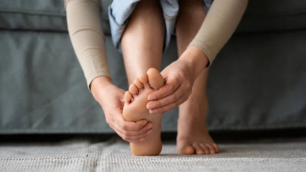 Your Complete Guide to Daily Foot Care and Healthy Habits