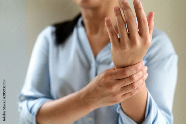 Arthritis: Symptoms, Types, and Diagnosis