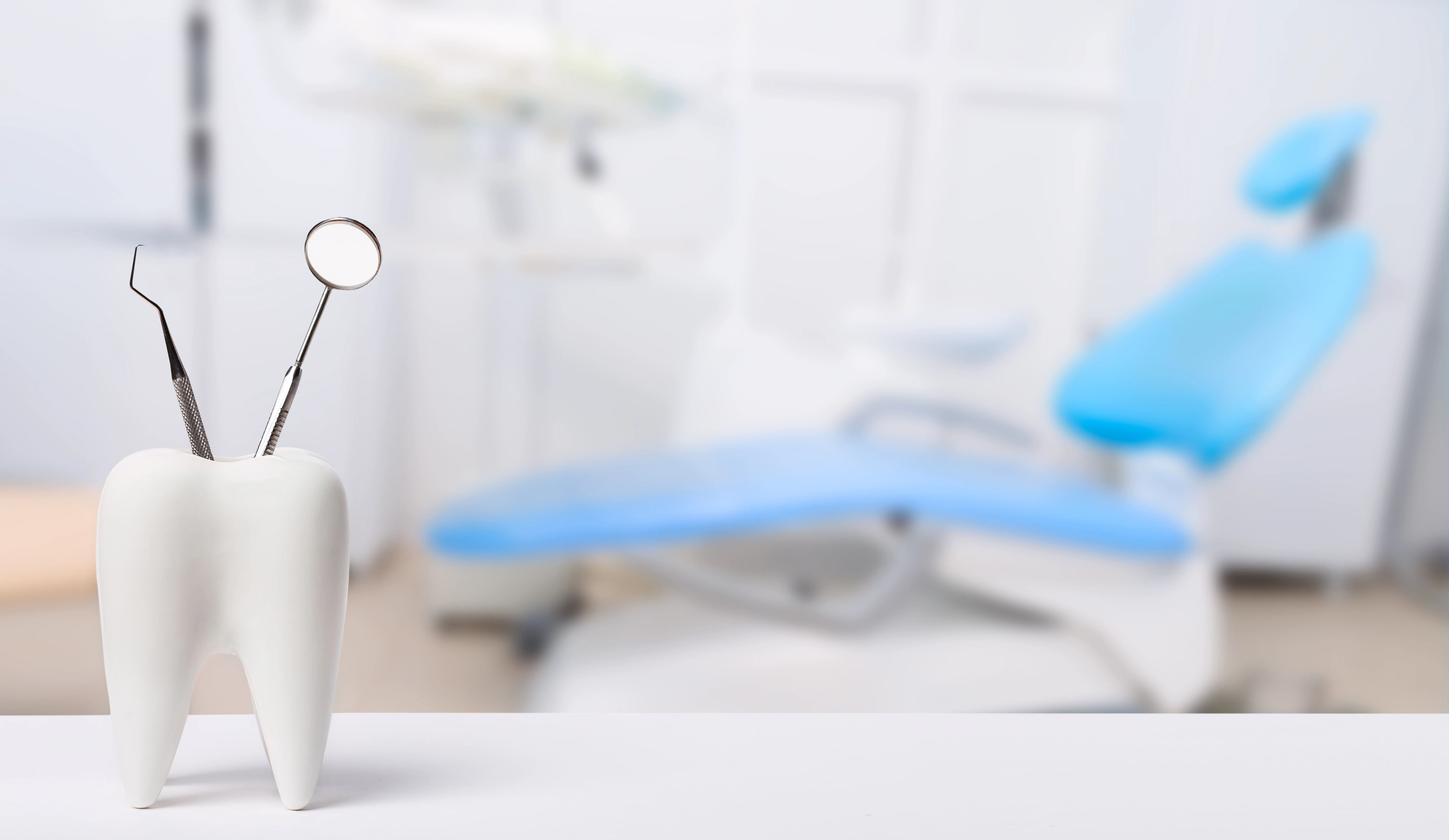 Guide to Oral Health Tips for Overall Well-Being