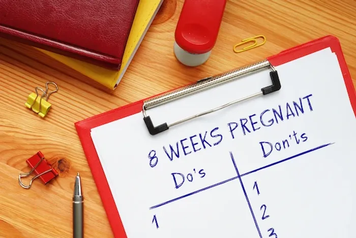 8 weeks pregnant