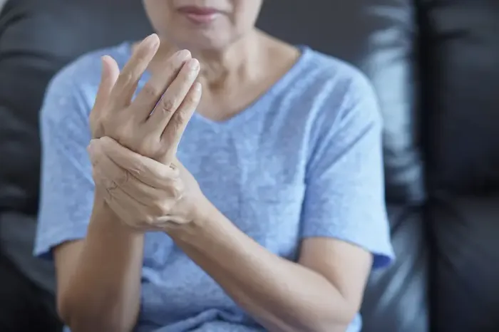 Early Signs of Rheumatoid Arthritis Don't Ignore These Symptoms