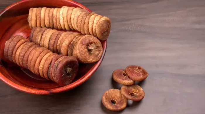 Anjeer (Figs) Benefits & Risks