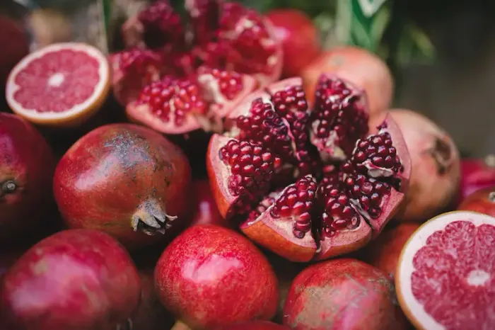 How to Know Positive Pomegranates: A Complete Guide