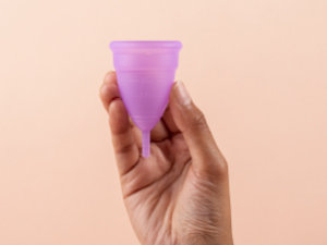 Sirona Pad-Free Menstrual Cup Medium, 1 Kit, Pack of 1 Sirona Pad-Free Menstrual Cup Medium, 1 Kit, Pack of 1