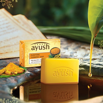 Lever Ayush Purifying Turmeric Soap 100 gm | Goodness Of Turmeric &amp; Nalpamaradi Tailam | For Healthy &amp; Clear Skin, Pack of 1