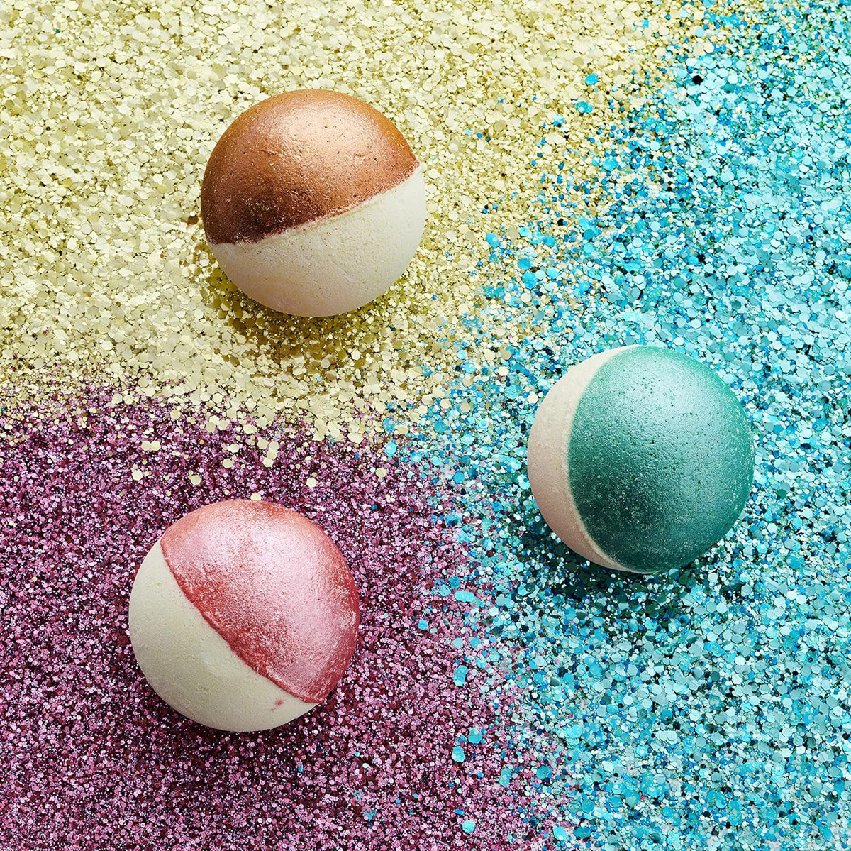 Dirty Works And On That Bombshell Bath Bomb Trio, 80 gm, Pack of 1 Dirty Works And On That Bombshell Bath Bomb Trio, 80 gm, Pack of 1