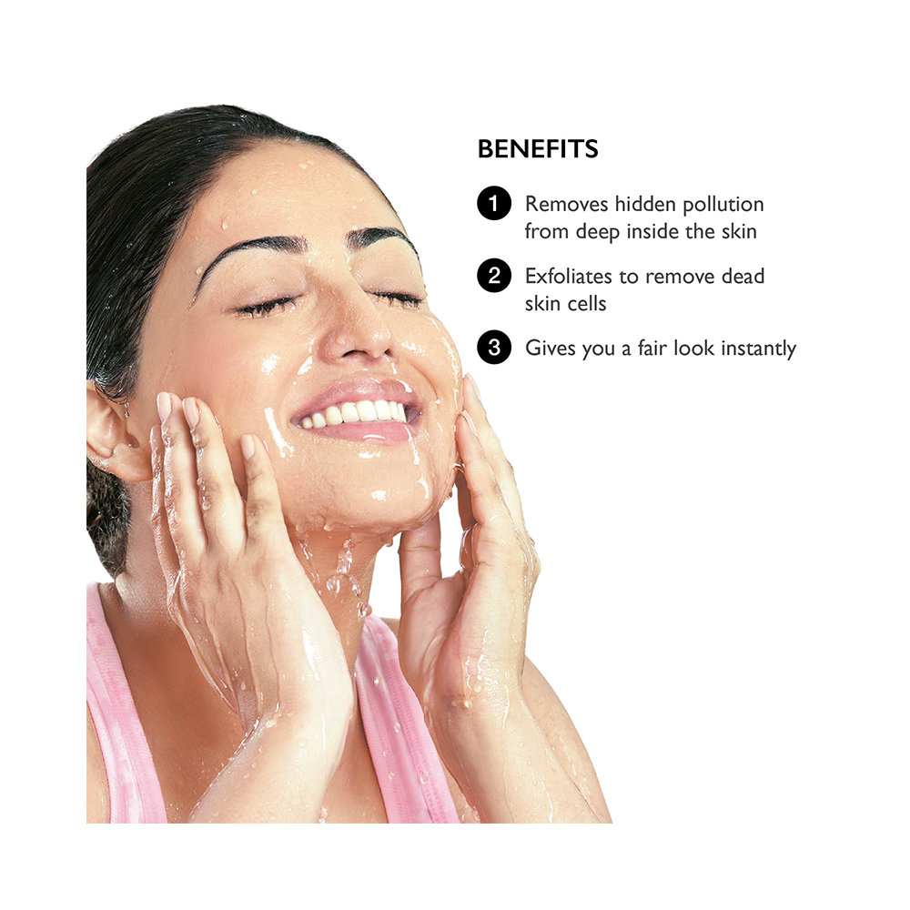 Fair & Lovely Pollution Clean-Up Face Wash 50 gm | With Activated Charcoal | Removes Pollutants From Face | Gives Fairer Looking Skin, Pack of 1 Fair & Lovely Pollution Clean-Up Face Wash 50 gm | With Activated Charcoal | Removes Pollutants From Face | Gives Fairer Looking Skin, Pack of 1