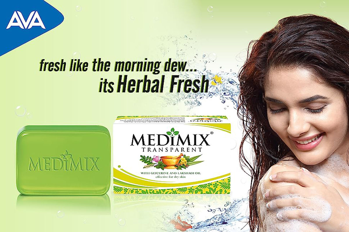 Buy Medimix Ayurvedic Sandal Soap, 125g Online at Low Prices in India -  Amazon.in