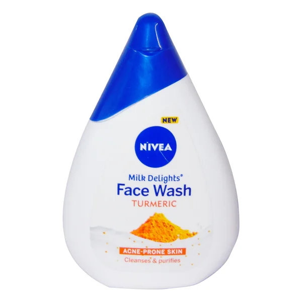 Nivea Milk Delights Turmeric Face Wash 50 ml | Milk Protein &amp; Turmeric | Cleanses &amp; Purifies Skin | For Acne Prone Skin, Pack of 1