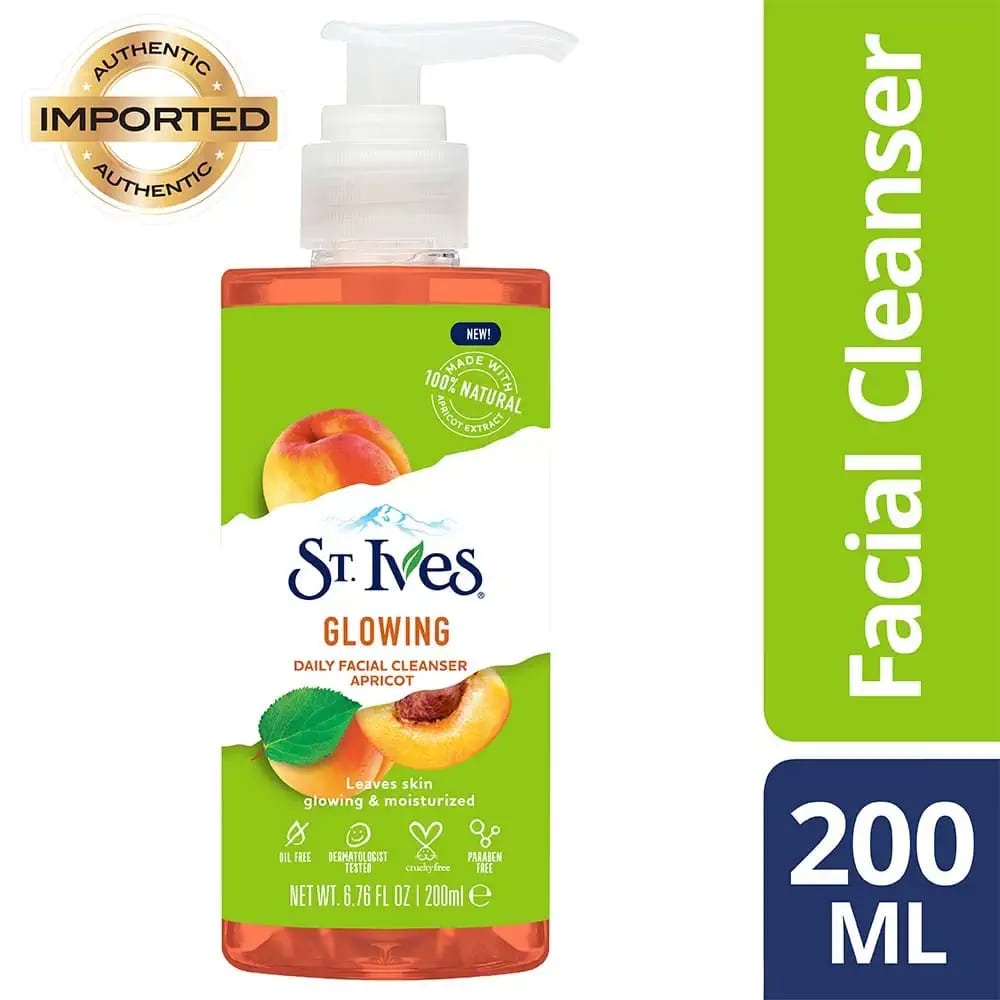 Buy St. Ives Glowing Apricot Flavour Daily Facial Cleanser, 200 ml Online
