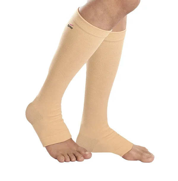 Tynor Compression Stockings Below Knee Classic Medium, 1 Pair, Pack of 1