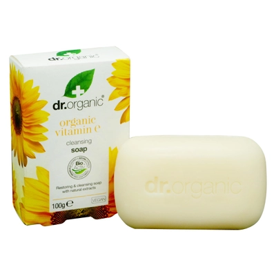 Dr. Organic Organic Vitamin E Soap 100 gm | With Natural Extracts | Refreshing, Cleansing &amp; Restoring Soap | For Normal To Dry Skin, Pack of 1