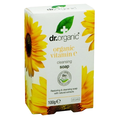 Dr. Organic Organic Vitamin E Soap 100 gm | With Natural Extracts | Refreshing, Cleansing &amp; Restoring Soap | For Normal To Dry Skin, Pack of 1