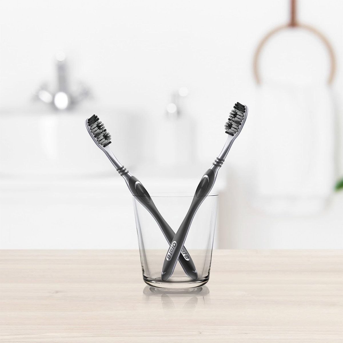 Oral-B Cavity Defence Charcoal Toothbrush Medium, 4 Count, Pack of 1 Oral-B Cavity Defence Charcoal Toothbrush Medium, 4 Count, Pack of 1