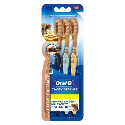 Oral-B Cavity Defense Clove Extract Toothbrush, 3 Count, Pack of 1