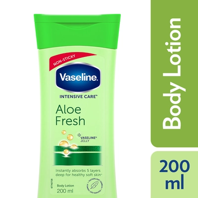 Vaseline Intensive Care Aloe Fresh Body Lotion 200 ml | With 100% Pure Aloe Vera Extract | Deeply Hydrates Skin In Harsh Summer | Non Greasy &amp; Featurelight Fornula | For Dry Skin, Pack of 1