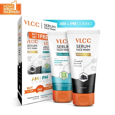 VLCC Vitamin C + Charcoal &amp; Hyaluronic Acid + Aloe Vera Serum Face Wash, 2x150 ml, Pack of 1