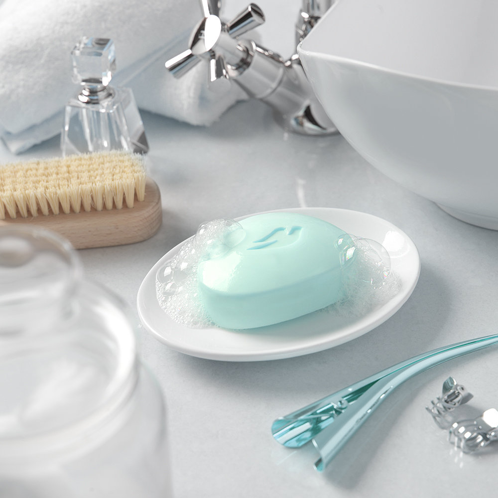 Dove Care & Protect Moisturising Soap, 400 gm (4 x 100 gm), Pack of 1 Dove Care & Protect Moisturising Soap, 400 gm (4 x 100 gm), Pack of 1