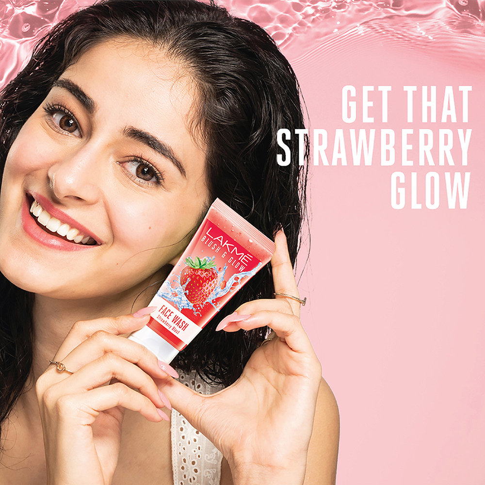 Lakme Blush & Glow Strawberry Blast Face Wash 50 gm | With Strawberry Extracts | Gentle Cleansing | For Refreshed & Glowing Skin, Pack of 1 Lakme Blush & Glow Strawberry Blast Face Wash 50 gm | With Strawberry Extracts | Gentle Cleansing | For Refreshed & Glowing Skin, Pack of 1