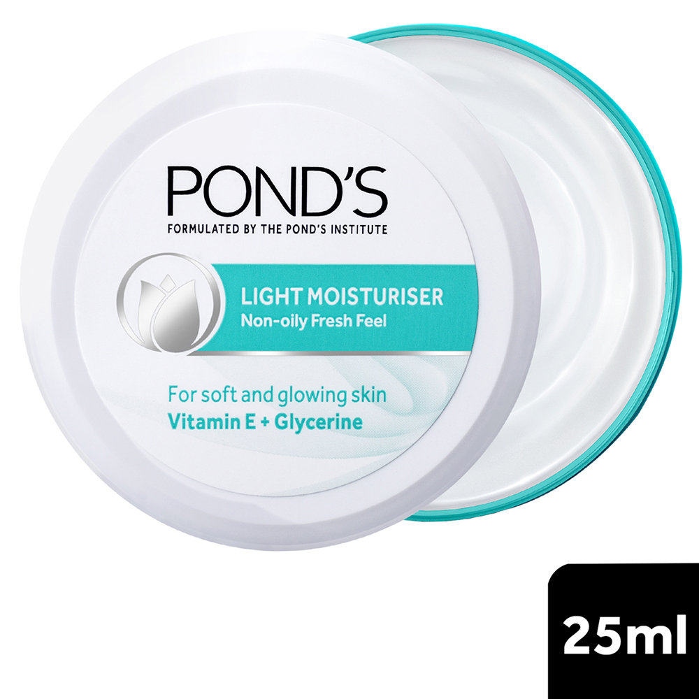 Pond's Light Moisturiser 25 ml | With Vitamin E & Glycerin | For Soft Glowing Skin | Non Oily & Non Sticky Finish | Lightweight Formula | Suitable For All Season, Pack of 1 Pond's Light Moisturiser 25 ml | With Vitamin E & Glycerin | For Soft Glowing Skin | Non Oily & Non Sticky Finish | Lightweight Formula | Suitable For All Season, Pack of 1