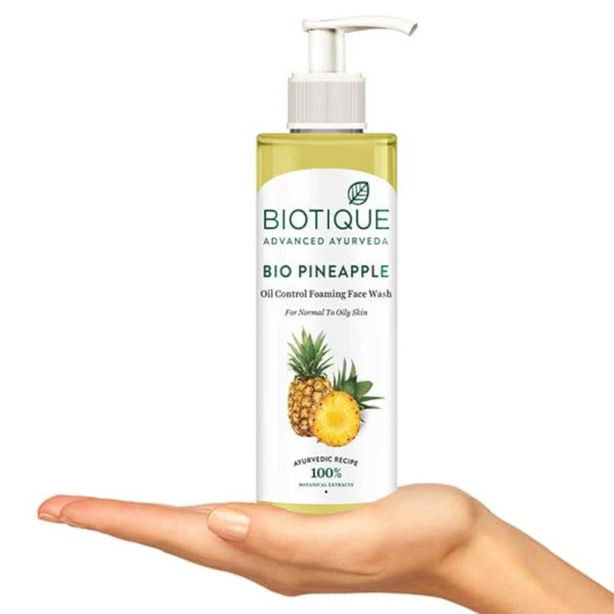 Biotique Bio Pineapple Oil Control Foaming Face Wash 200 ml | Pineapple, Wild Turmeric & Neem Leaves | Removes Makeup & Impurities | Lightens Skin Complexion | Softens Skin | 100% Botanical Extracts | For Normal To Oily Skin, Pack of 1 Biotique Bio Pineapple Oil Control Foaming Face Wash 200 ml | Pineapple, Wild Turmeric & Neem Leaves | Removes Makeup & Impurities | Lightens Skin Complexion | Softens Skin | 100% Botanical Extracts | For Normal To Oily Skin, Pack of 1