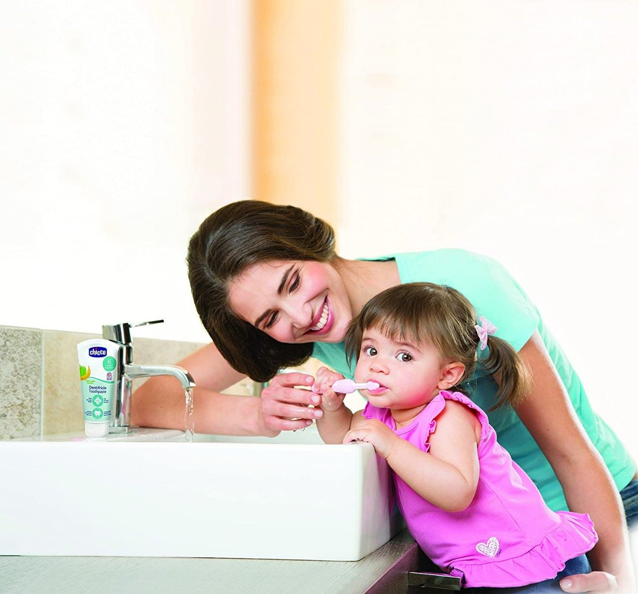 Chicco Apple-Banana Flavour Toothpaste for 6 Months to 6 Year Kids, 50 gm, Pack of 1 Chicco Apple-Banana Flavour Toothpaste for 6 Months to 6 Year Kids, 50 gm, Pack of 1