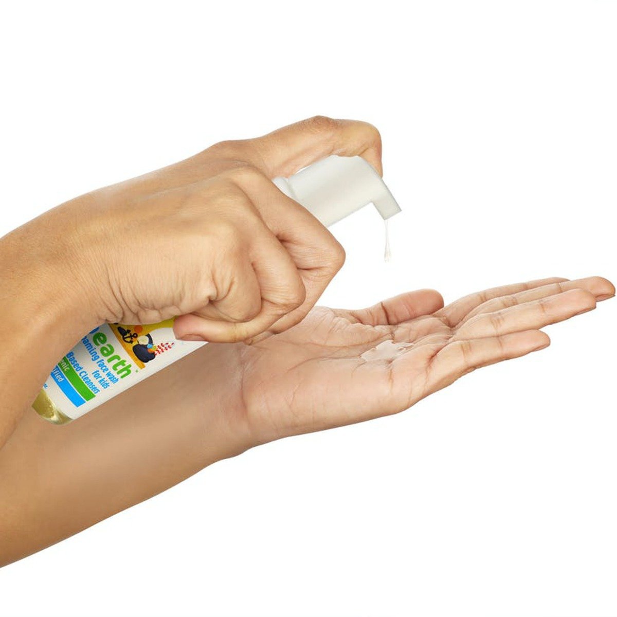 Mamaearth Foaming Face Wash For Kids 120 ml | With Aloe Vera & Coconut | Gentle Cleansing | Soothes Skin | Tear Free Formula | For 0-10 Years| For All Skin Type, Pack of 1 Mamaearth Foaming Face Wash For Kids 120 ml | With Aloe Vera & Coconut | Gentle Cleansing | Soothes Skin | Tear Free Formula | For 0-10 Years| For All Skin Type, Pack of 1