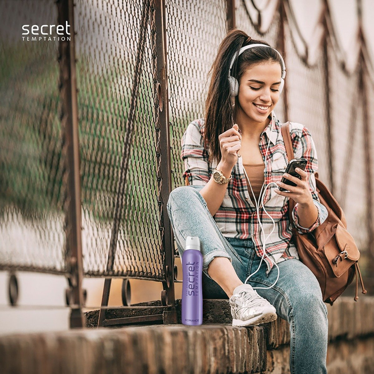 Secret Temptation Romance Body Deodorant, 150 ml, Pack of 1 Secret Temptation Romance Body Deodorant, 150 ml, Pack of 1