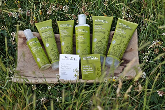 Urban Veda Neem Purifying Body Wash 200 ml | Ayurvedic Neem Infused With Witch Hazel, Tea Tree & Mulberry | Skin Cleansing & Revitalising | For Oil Prone Skin, Pack of 1 Urban Veda Neem Purifying Body Wash 200 ml | Ayurvedic Neem Infused With Witch Hazel, Tea Tree & Mulberry | Skin Cleansing & Revitalising | For Oil Prone Skin, Pack of 1