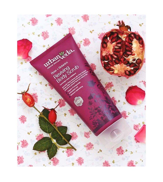 Urban Veda Reviving Body Scrub 200 ml | Rose, Rose Damask Flower Water, Primrose, Jasmine | Gentle Cleansing | Replenish, Moisturise, Restores | For Tired & Mature Skin, Pack of 1 Urban Veda Reviving Body Scrub 200 ml | Rose, Rose Damask Flower Water, Primrose, Jasmine | Gentle Cleansing | Replenish, Moisturise, Restores | For Tired & Mature Skin, Pack of 1